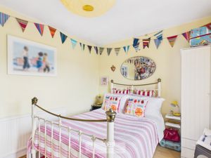 Photo 18- click for photo gallery